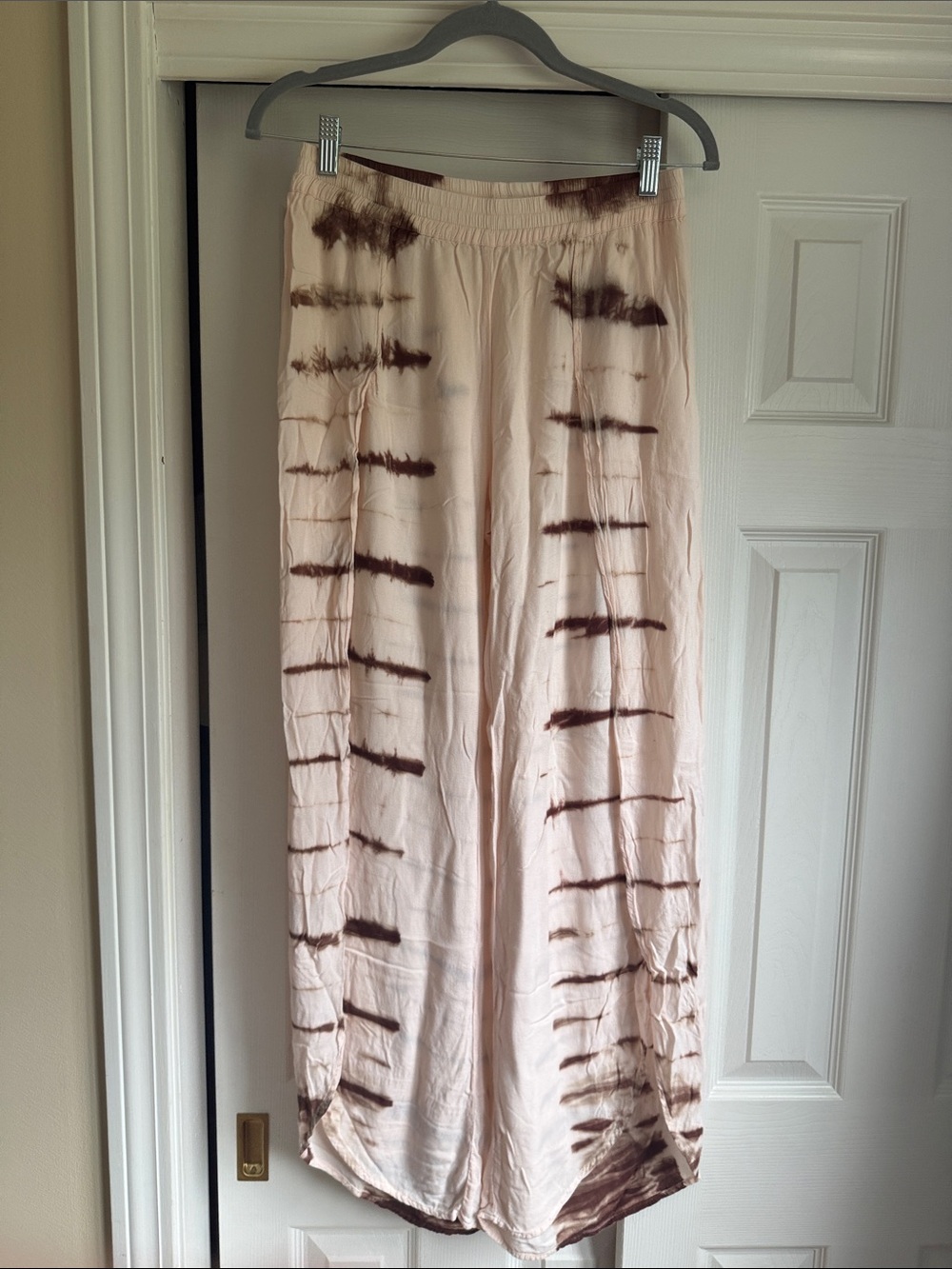 Young fabulous & broke Tie-Dye Split Leg womens Pants - Cream with Brown Stripes
